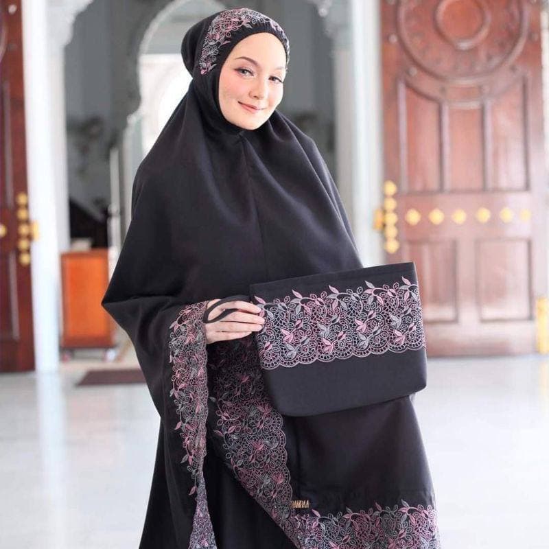 telekung maryam blackpink model telekung maryam blackpink_lace