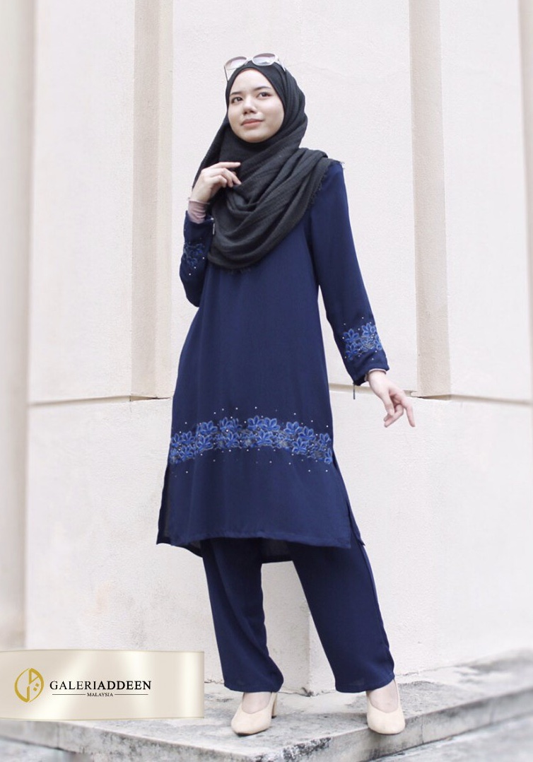 zahrah blue cover jubahseluarzarah_bygaleriaddeen