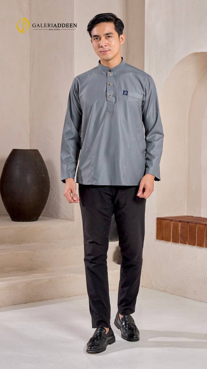 Kurta umair silver grey full 1 kurtaumair_bygaleriaddeen