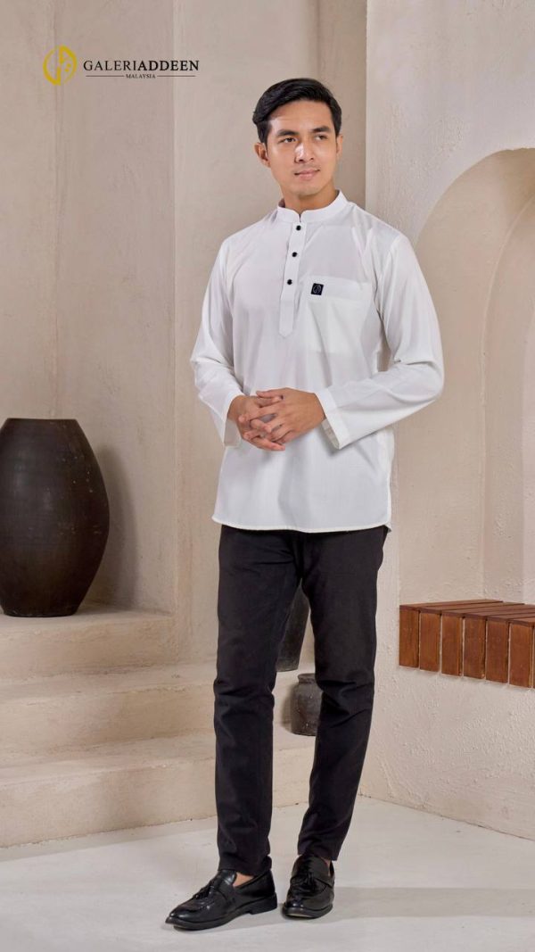 kurtaumair_bygaleriaddeen