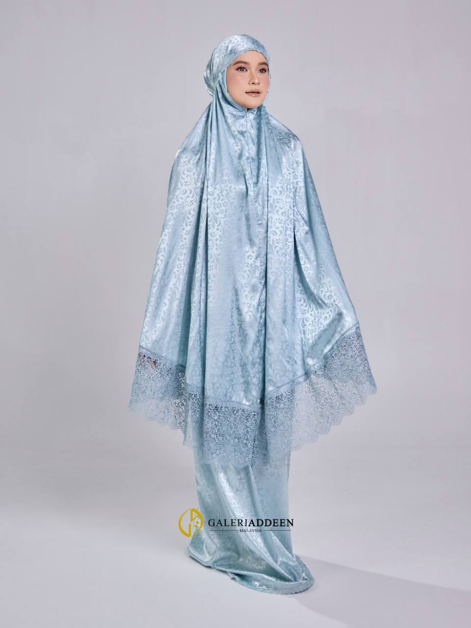 Telekung maleeqa in powder blue full 1 telekungmaleeqa_bygaleriaddeen