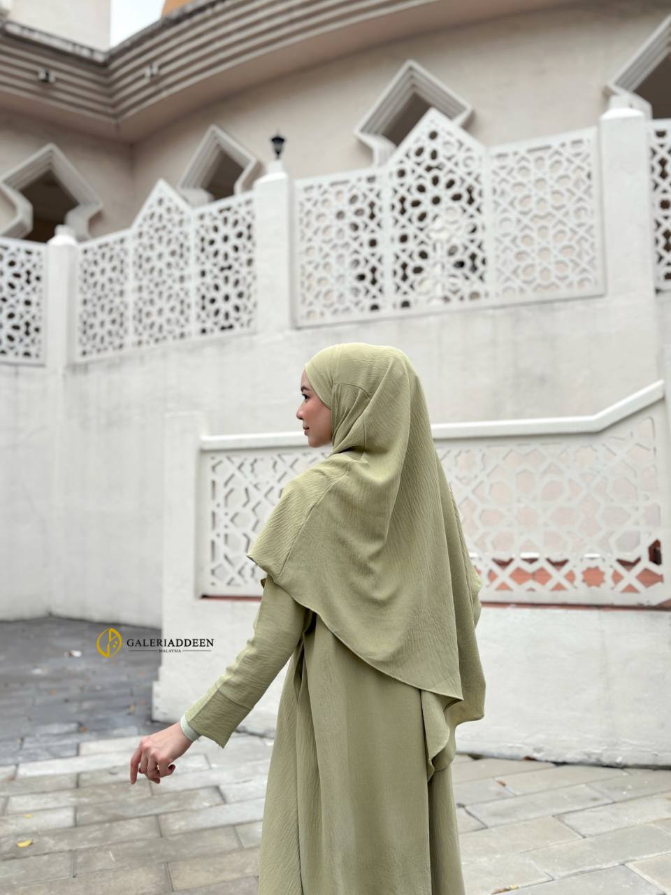 ilmira set matcha khimar back ilmiraumrahset_bygaleriaddeen