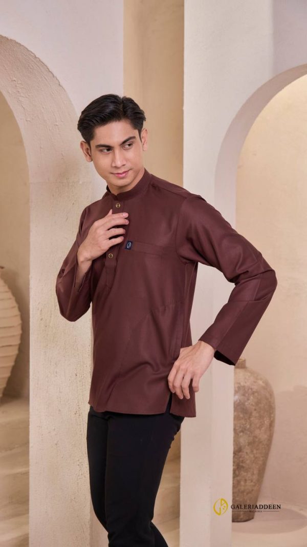 kurtaumair_bygaleriaddeen