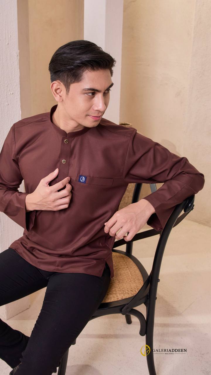 kurta umair rich brown wide2 kurtaumair_bygaleriaddeen