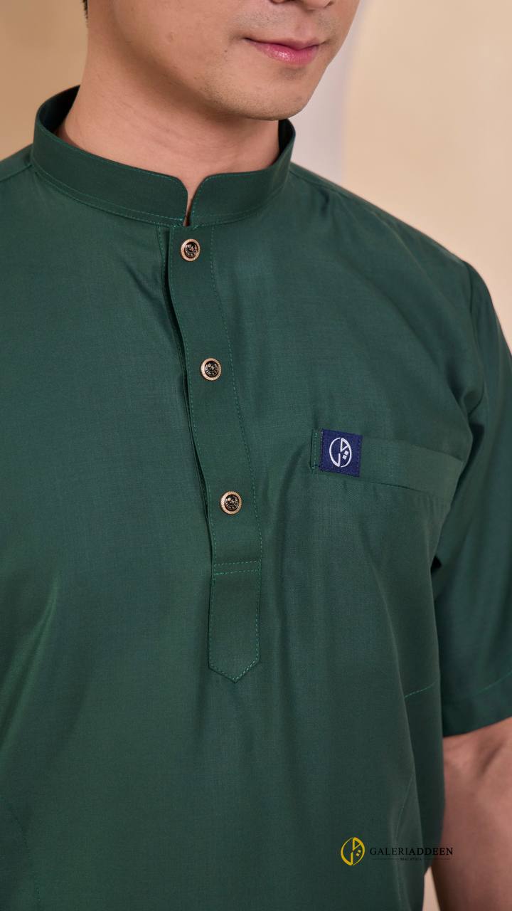 rizq 2.0 emerald green button deets kurtarizq_bygaleriaddeen