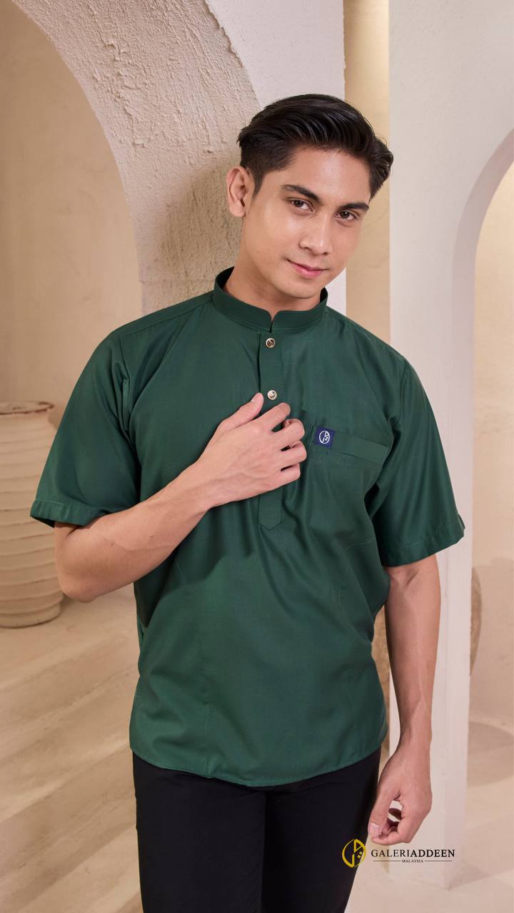 rizq 2.0 emerald green wide kurtarizq_bygaleriaddeen
