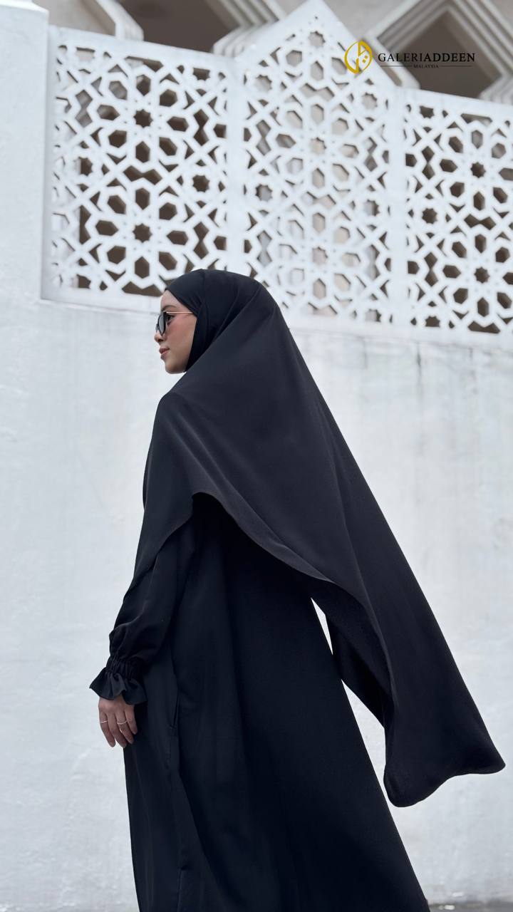 Issra Abaya in black back khimar issraabaya_galeriaddeen