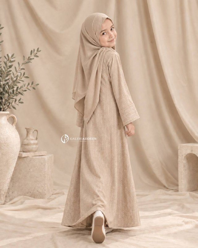 Abaya Salama Kids in Sand Beige hijab abayasalamakids_bygaleriaddeen