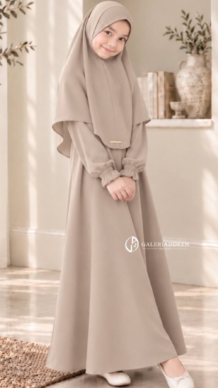 Issra Abaya Kids in nude 1 issraabayakids_bygaleriaddeen